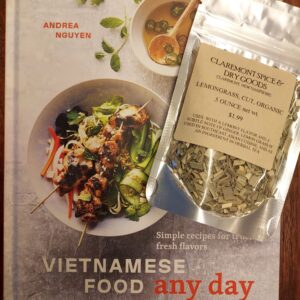 Lemongrass, small cut, organic